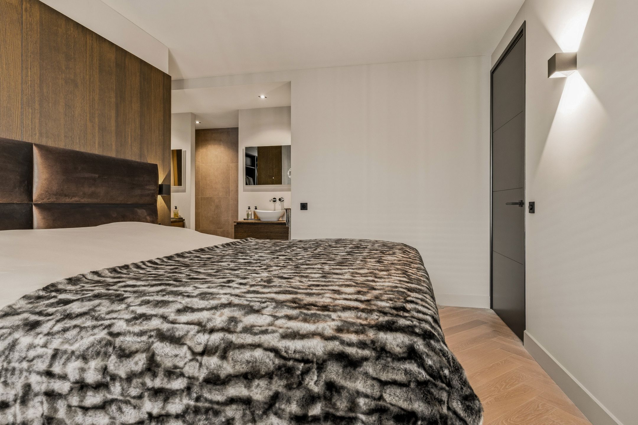 Foto 33 van Marquettelaan 6-E