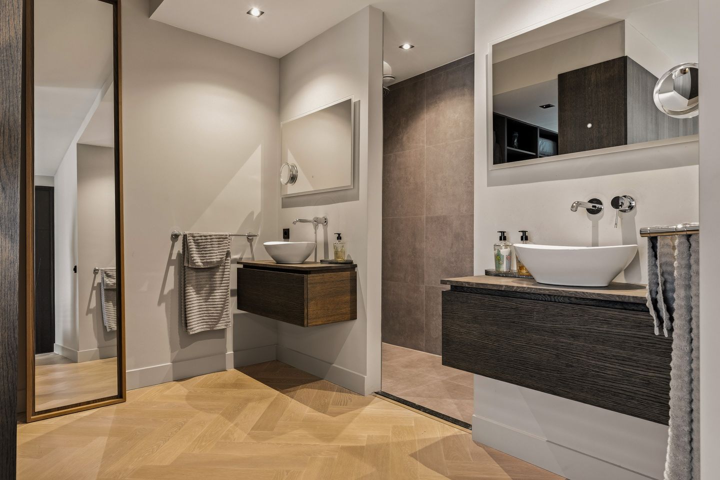 Foto 34 van Marquettelaan 6-E