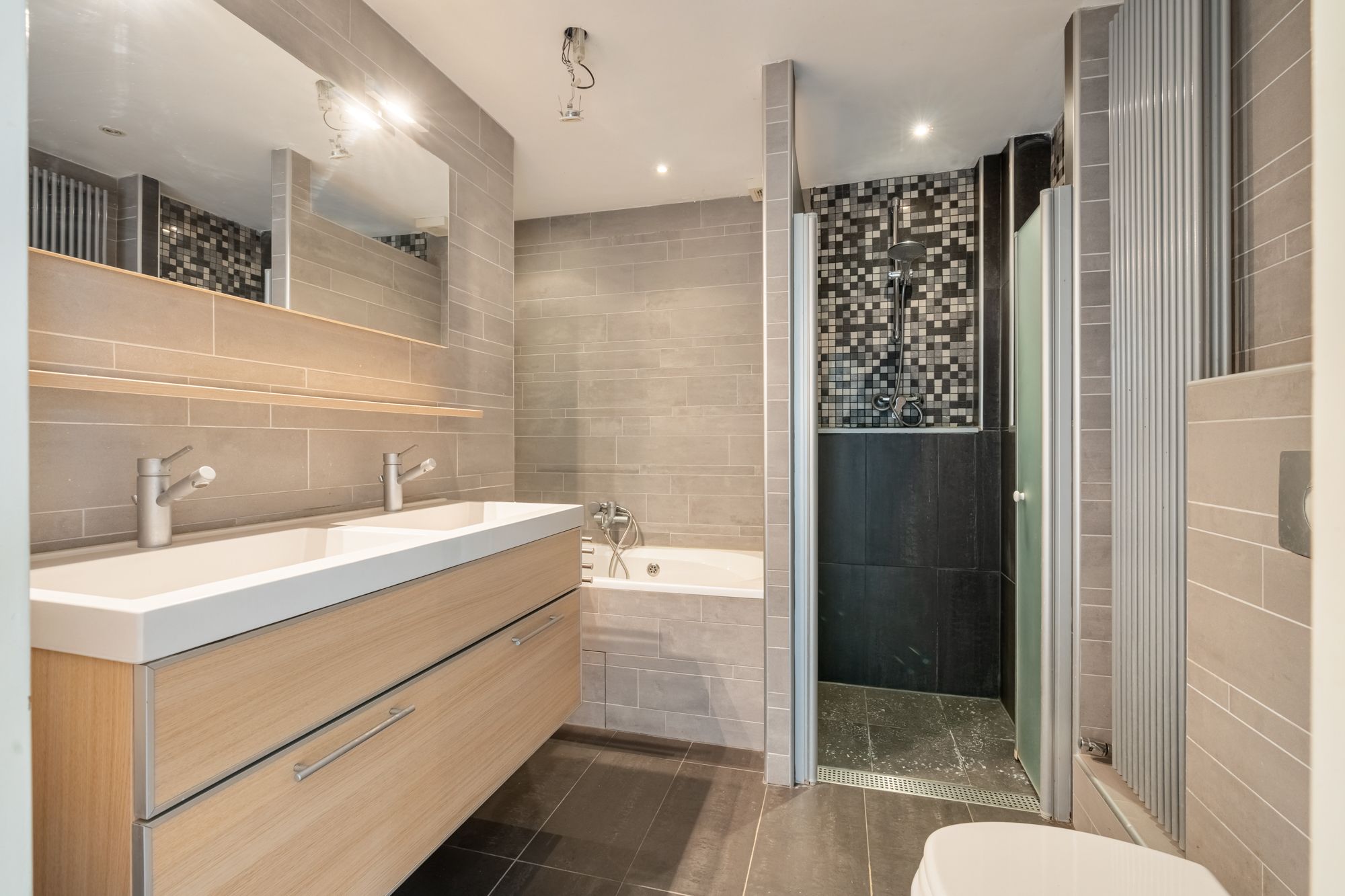 Photo 24 of Kochstraat 8