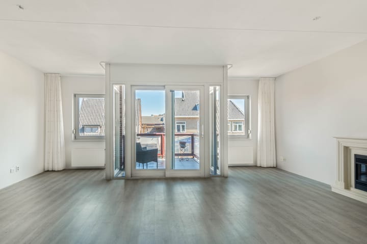 Photo 4 of Torenstraat 4-B