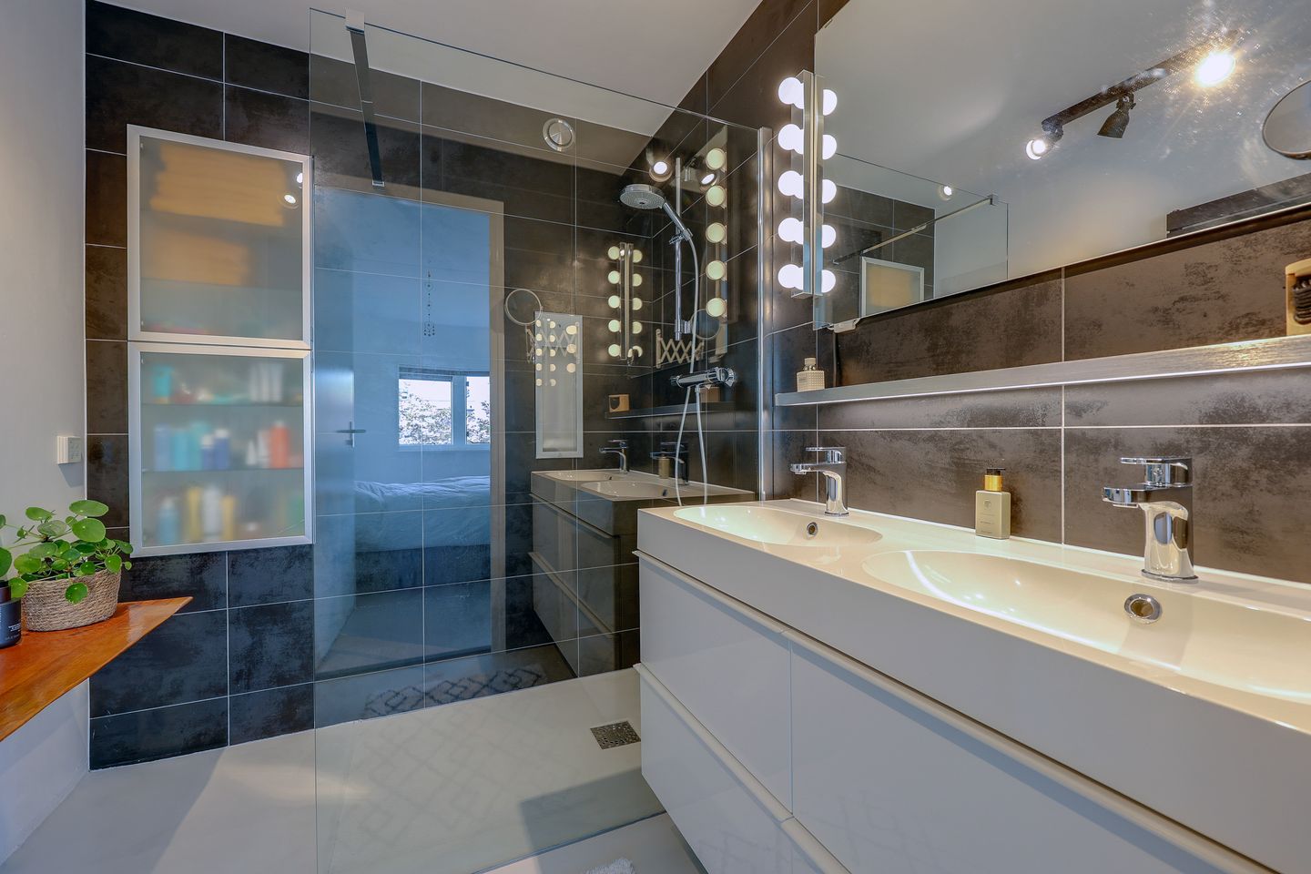 Foto 25 van Chamoisstraat 30