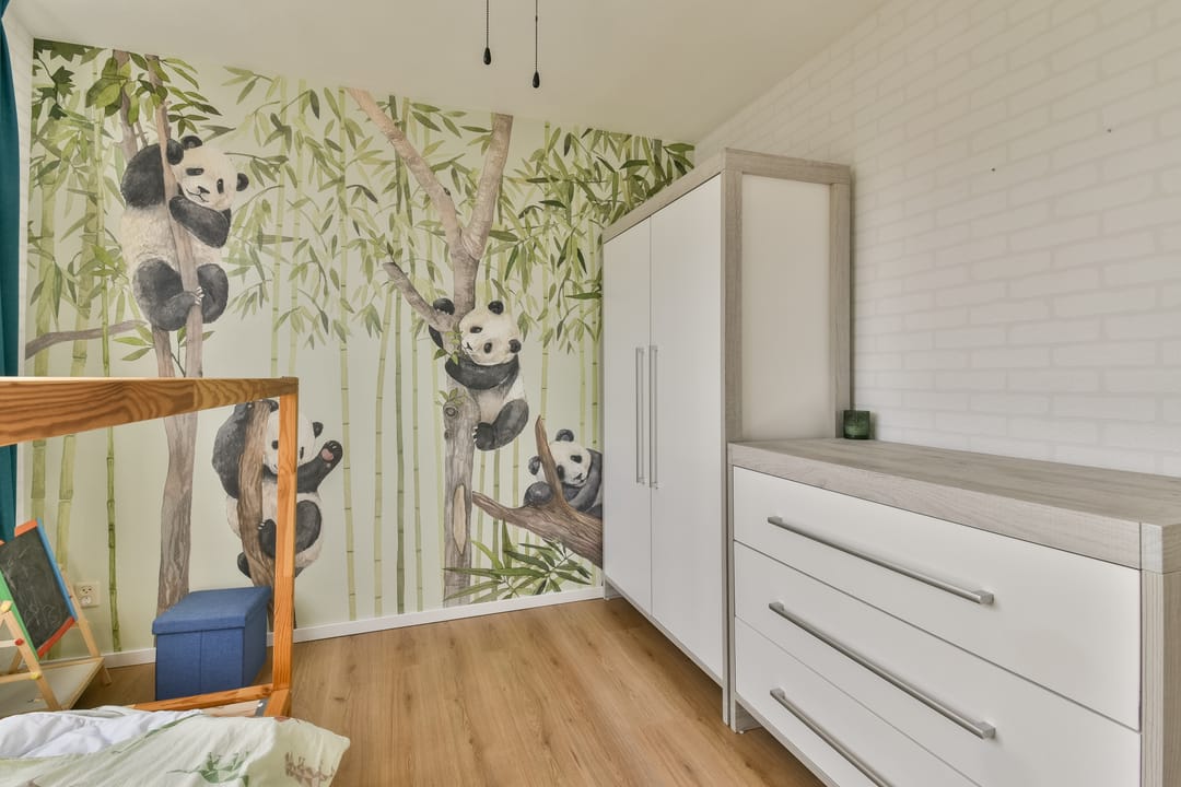Spacious Family Home with 5 Bedrooms and Solar Panels in Faunabuurt — 13