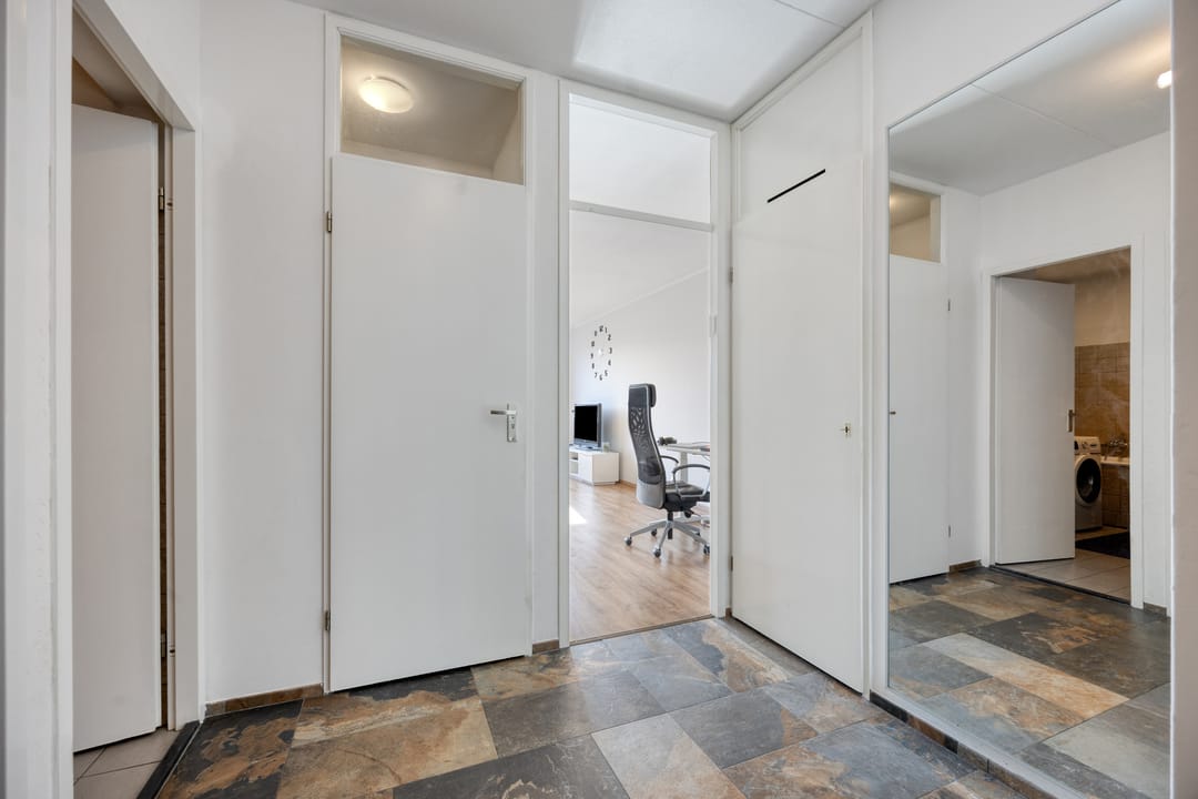 Photo 13 of Strevelsweg 203