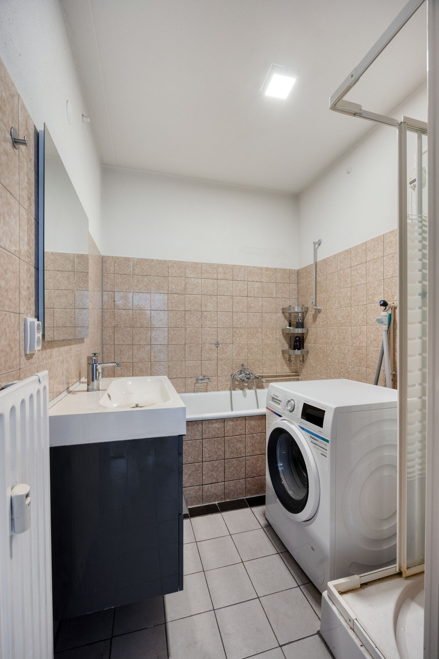 Photo 18 of Strevelsweg 203