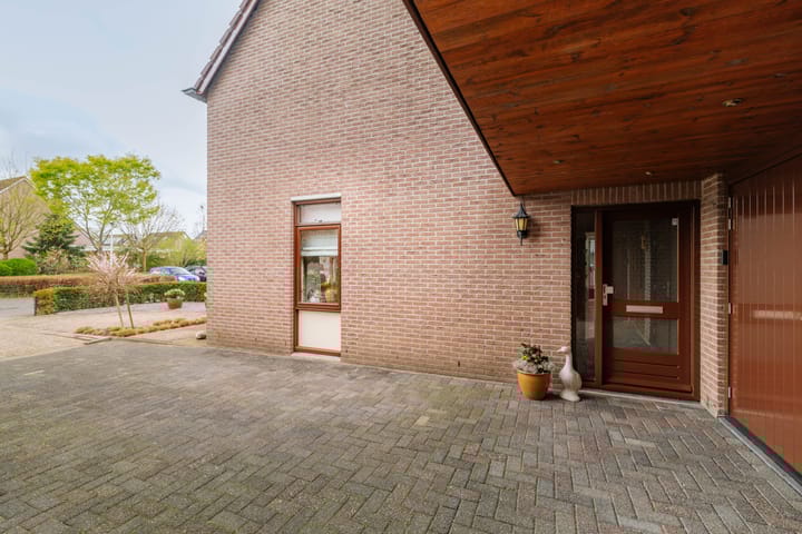 Foto 4 van Offenbachstraat 7