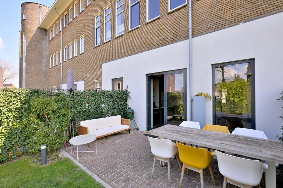 Foto 11 van Sint Geertruidenhof 52