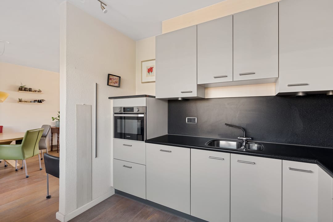 Semi-detached home with garage near Oss center — 17
