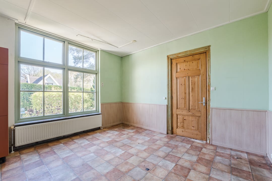 Characterful semi-detached home on generous 1,045 m² plot in rural Stadskanaal — 13
