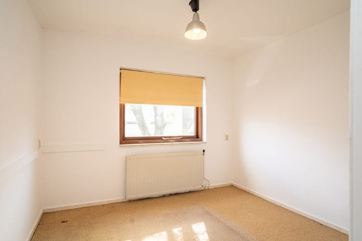 Hoekwoning te koop: Everhardt van der Marckstraat 16, Enschede