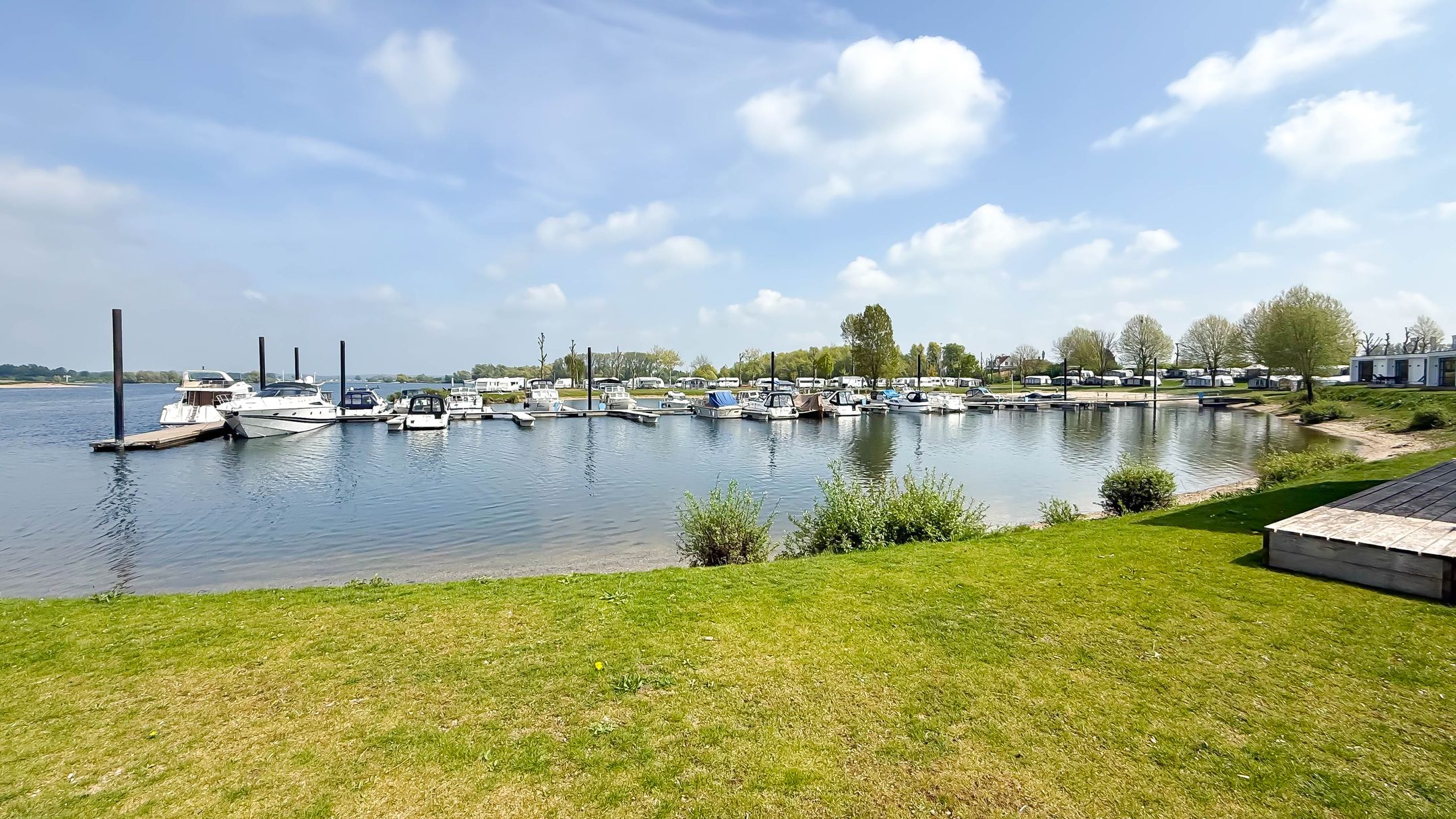 Photo 30 of Rijnbandijk 36-84