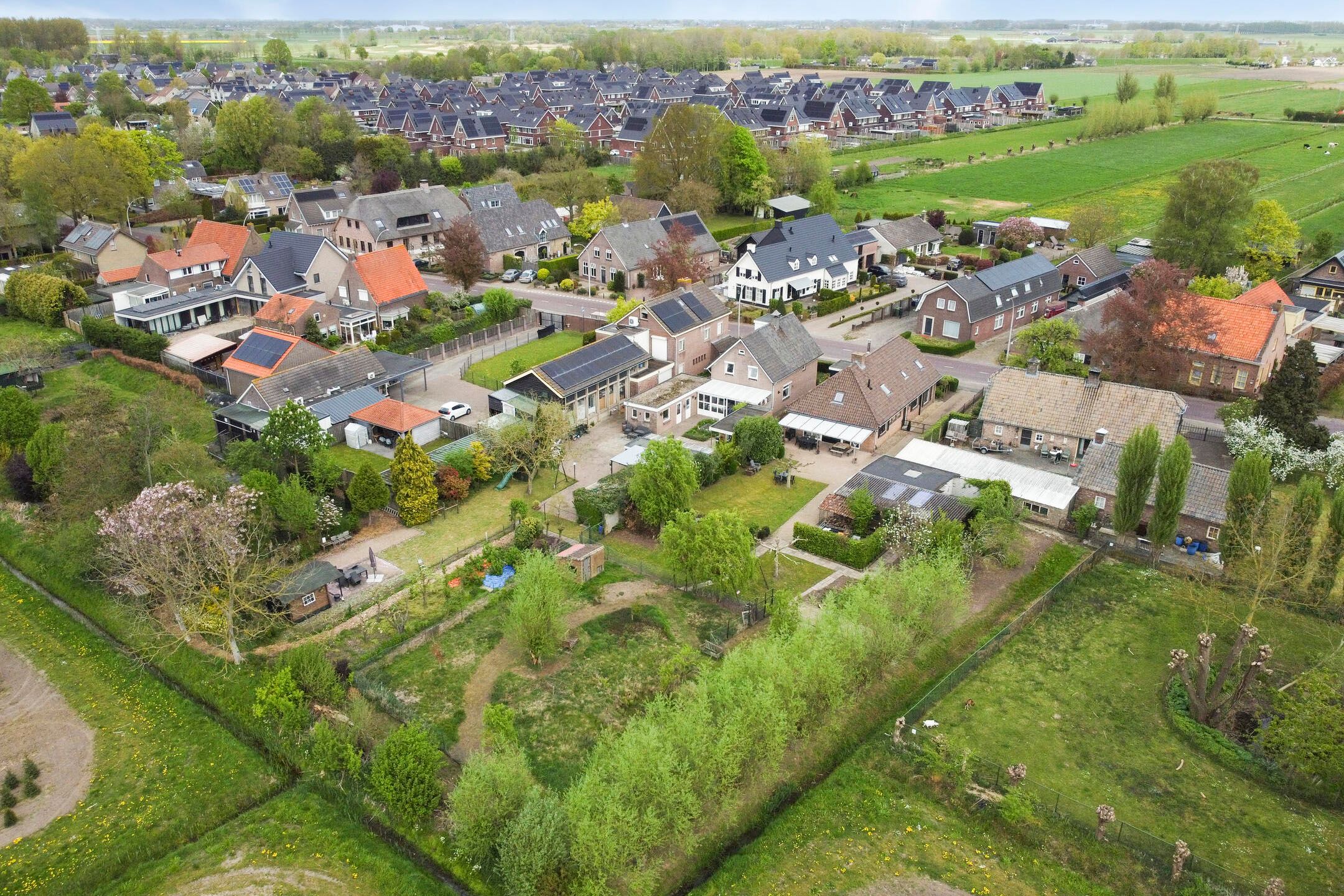 Foto 48 van Mommersteeg 15-A