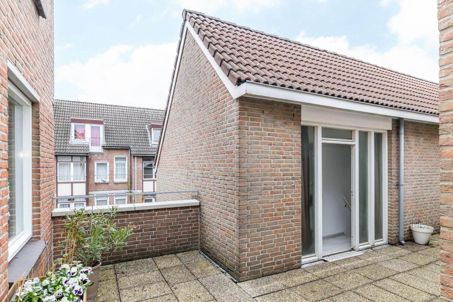 Foto 25 van Sint Teunisstraat 33-B