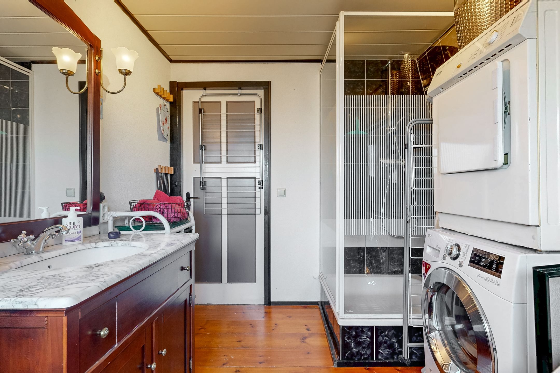 Photo 24 of Kerkstraat 89