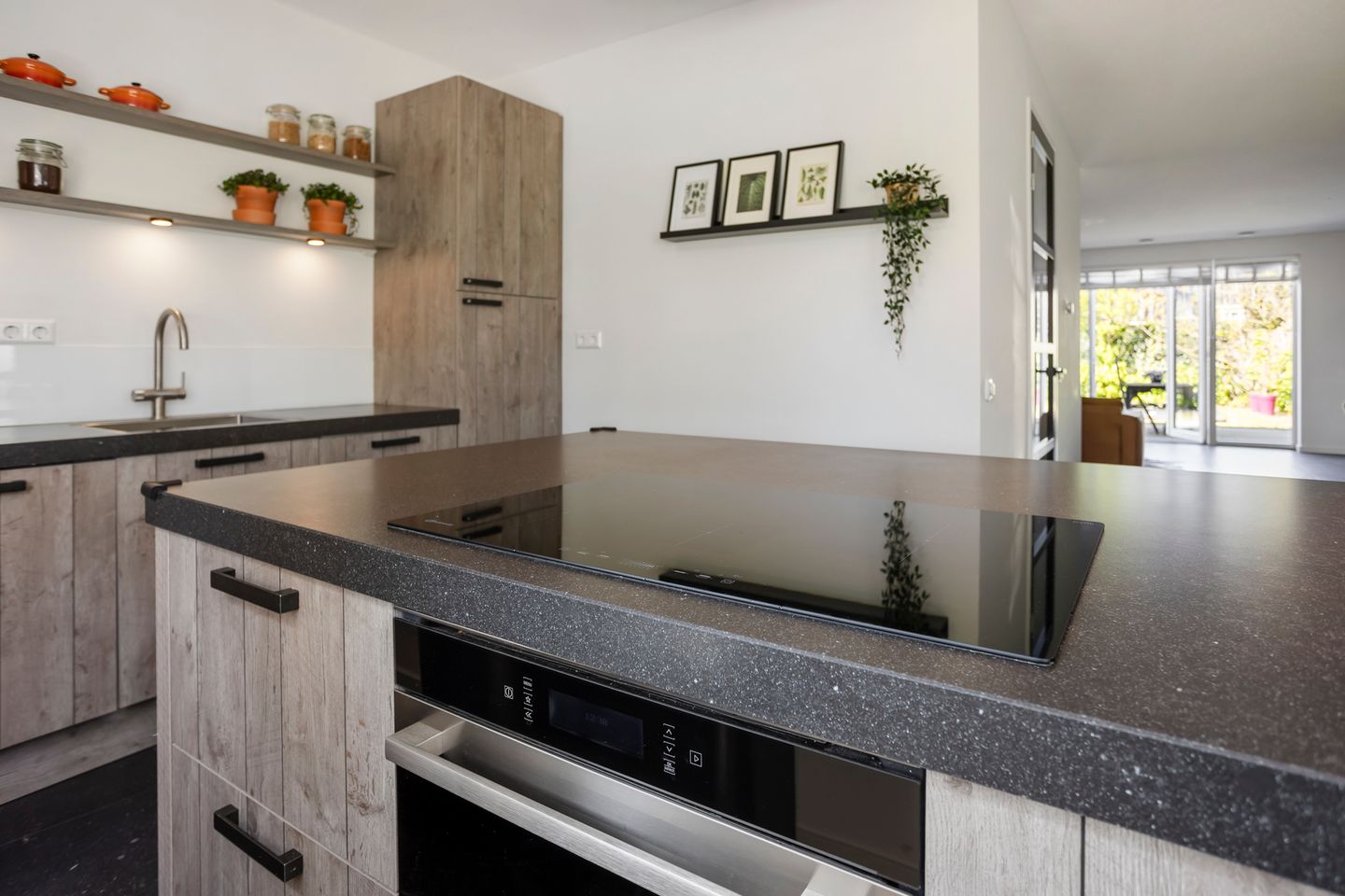 Spacious Semi-Detached Home with Luxury Finishes and Garage — 20