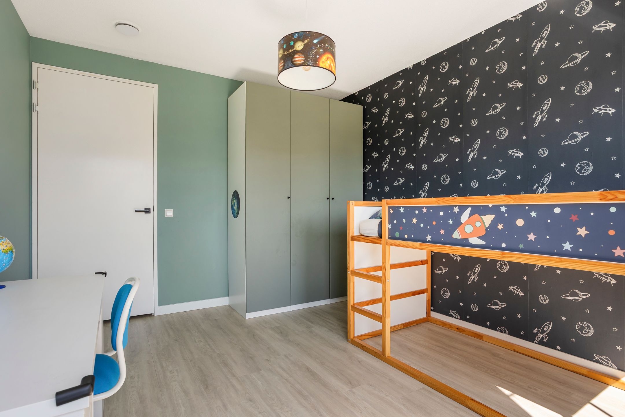 Spacious Semi-Detached Home with Luxury Finishes and Garage — 27