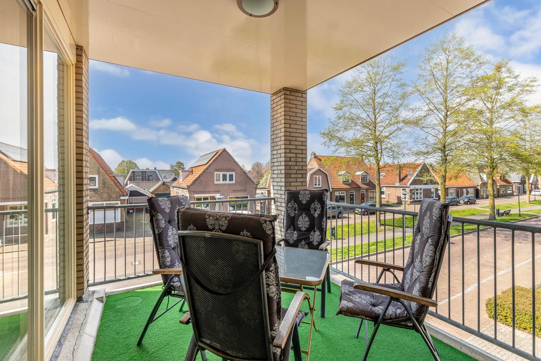 Photo 22 of Weemstraat 8