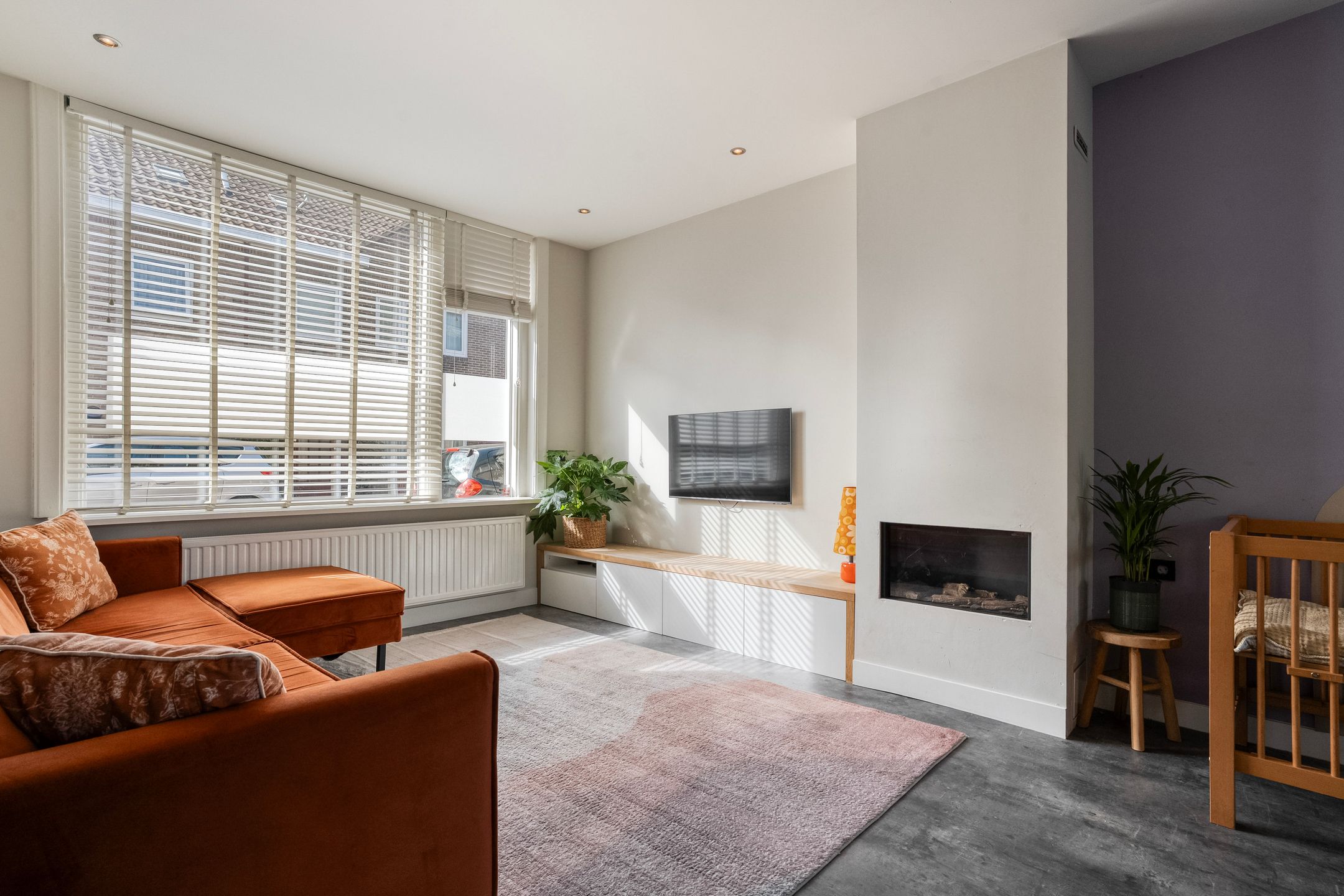 Photo 12 of Leliestraat 57