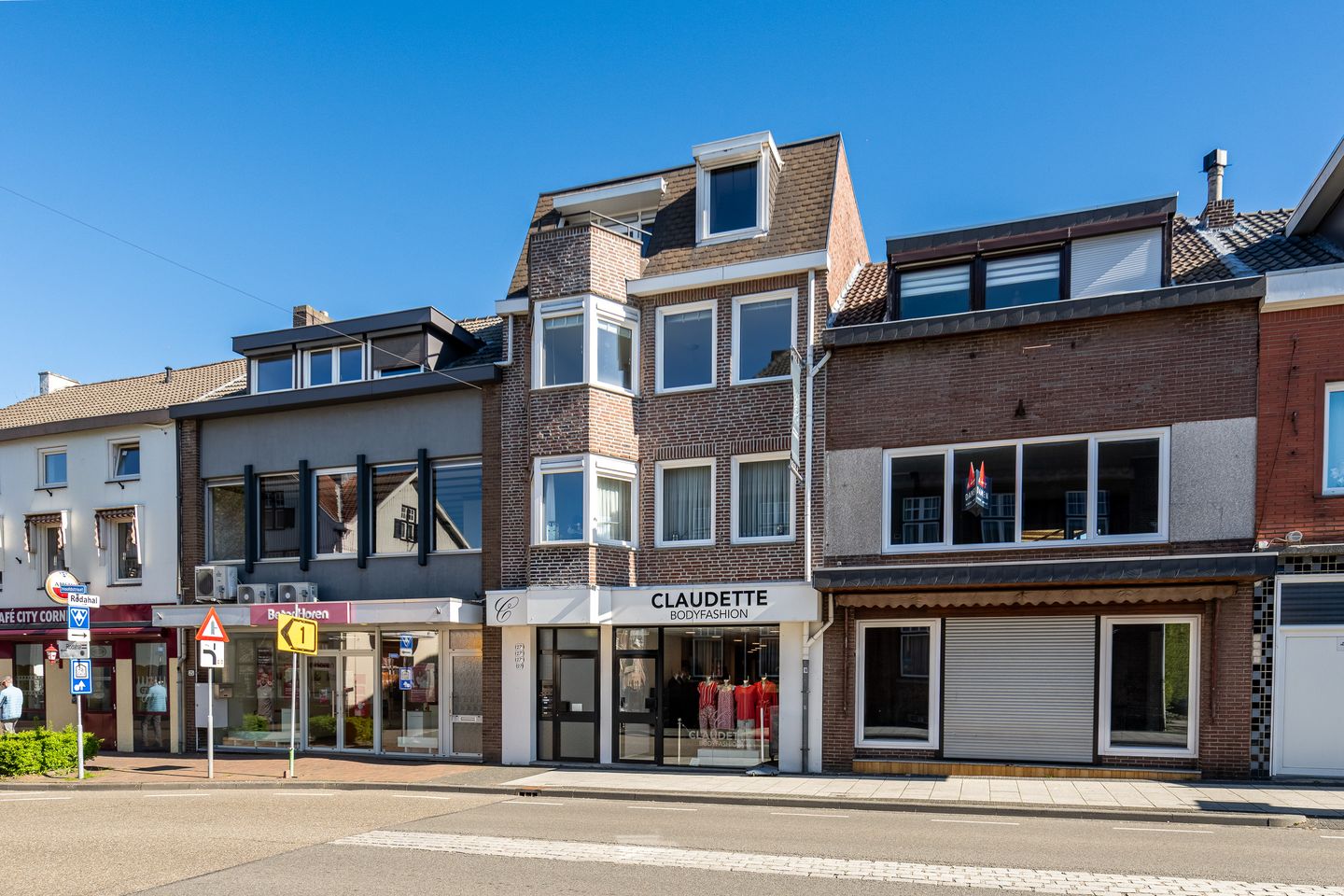 Foto 25 van Hoofdstraat 27-B