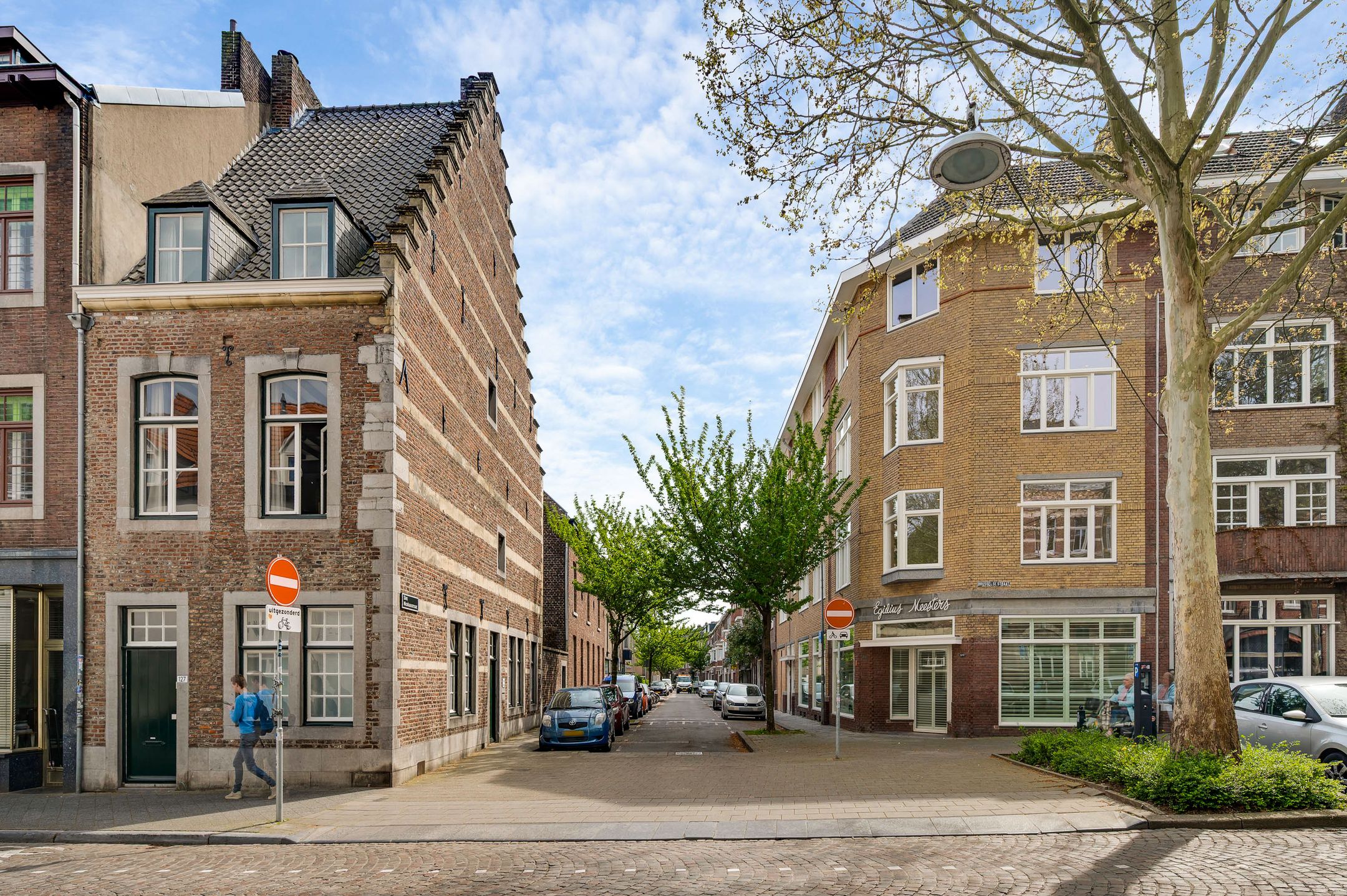 Photo 21 of Brusselsestraat 129-A02