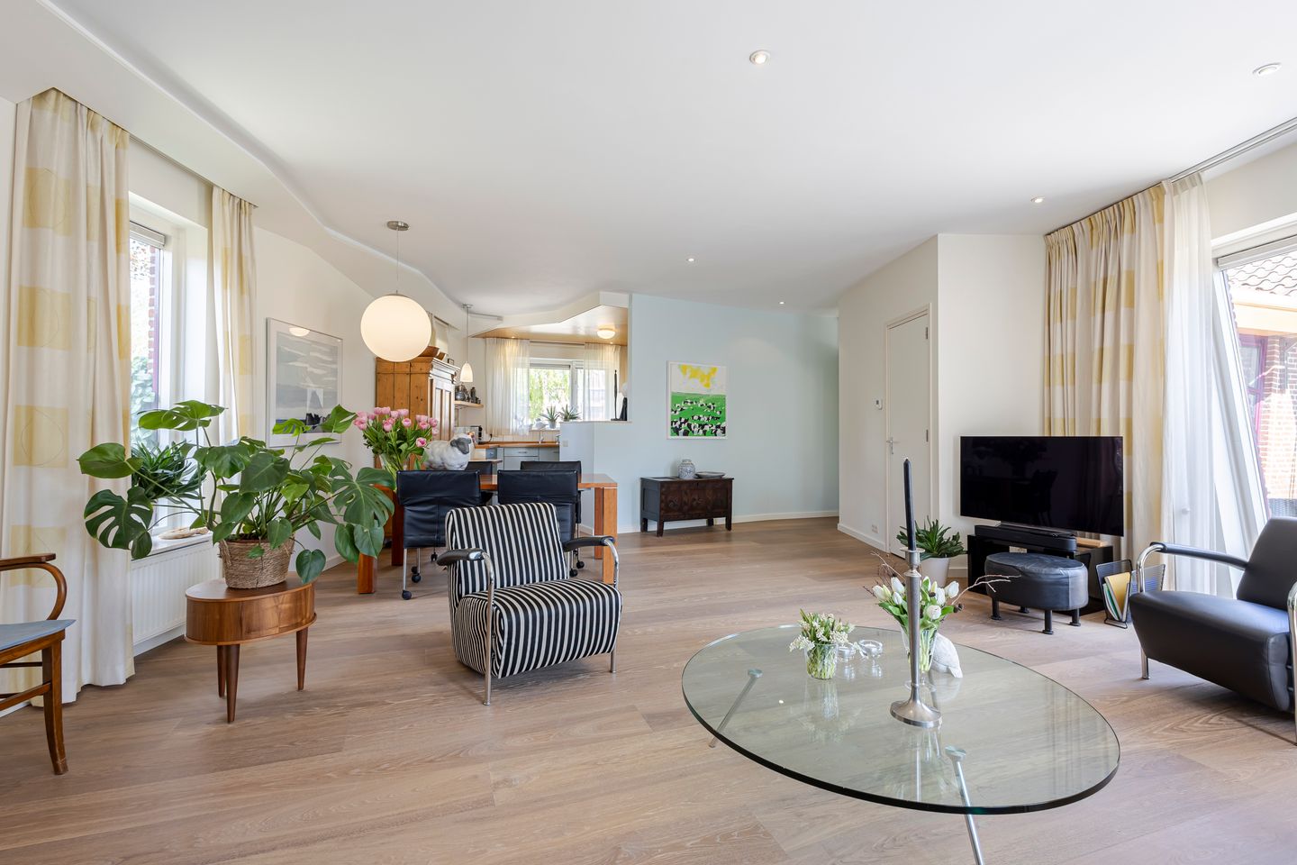 Foto 5 van Knobbelzwaan 4