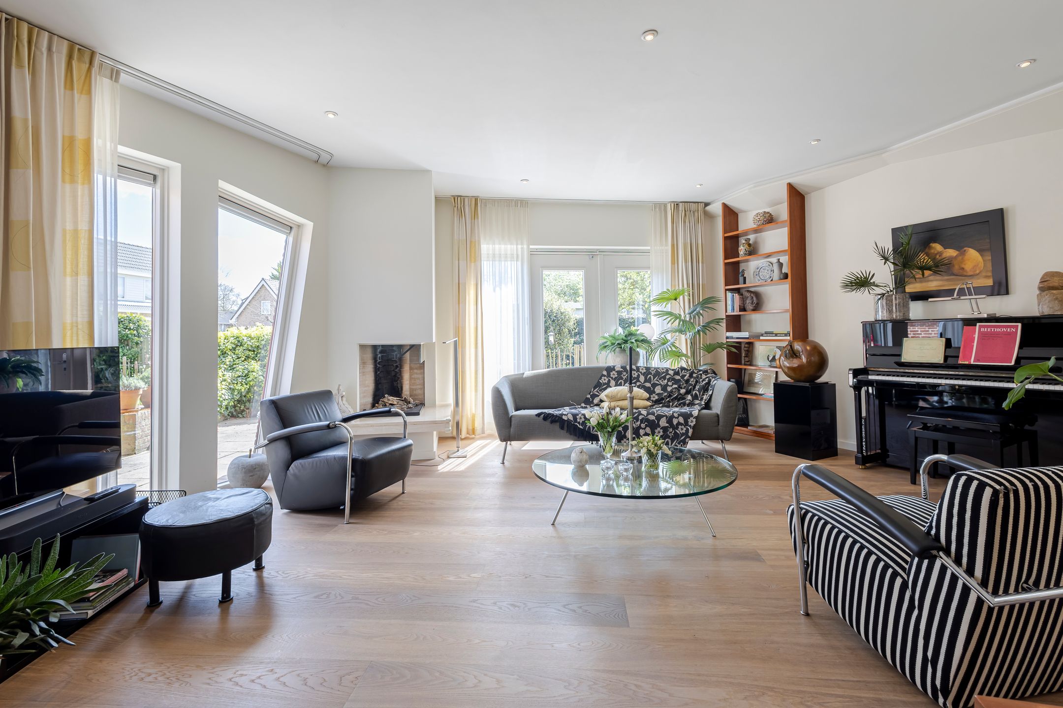 Foto 6 van Knobbelzwaan 4