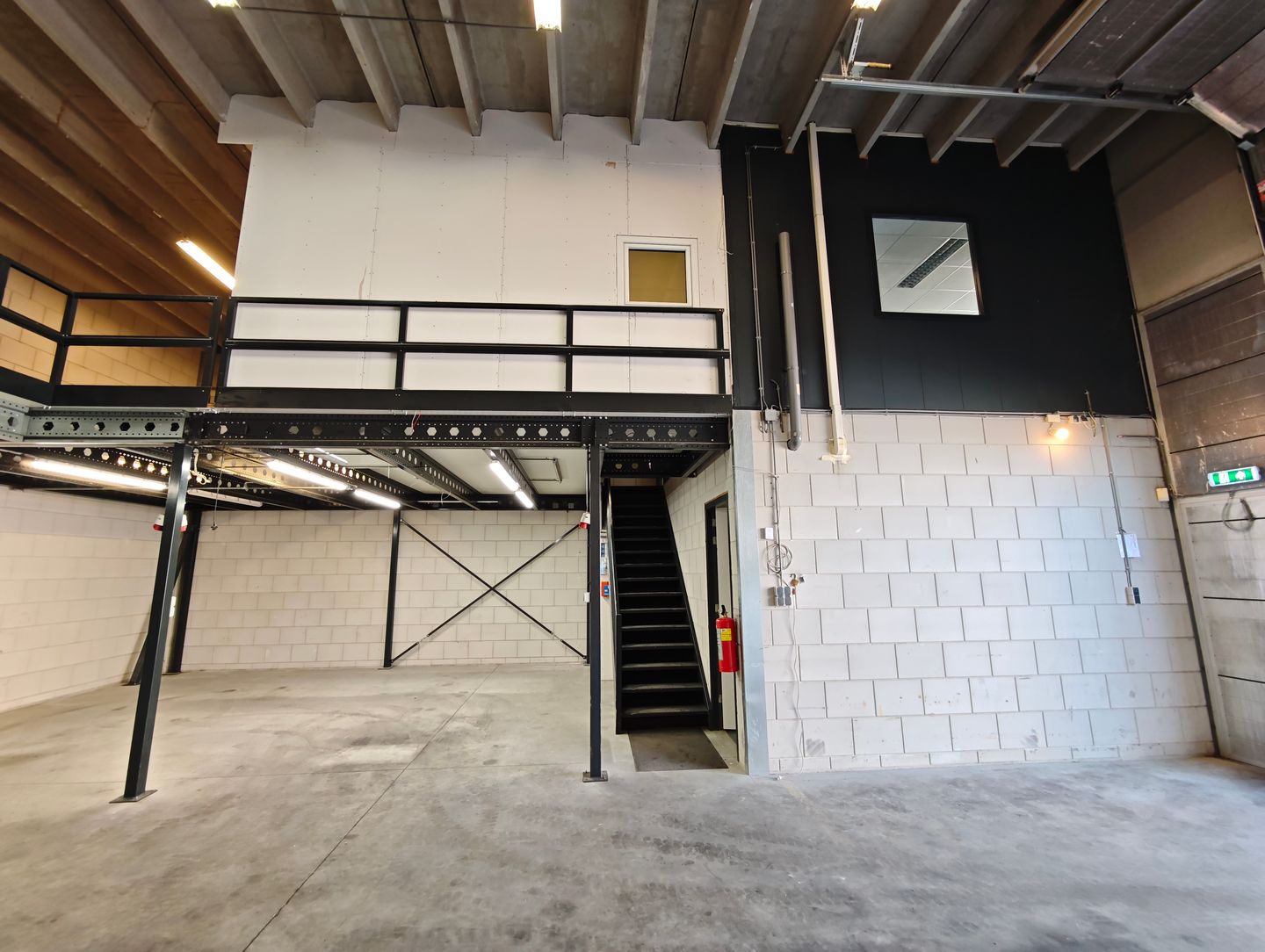 View photo 2 of Everdenberg 113