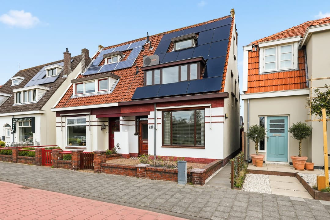 Foto 1 van Zeestraat 239