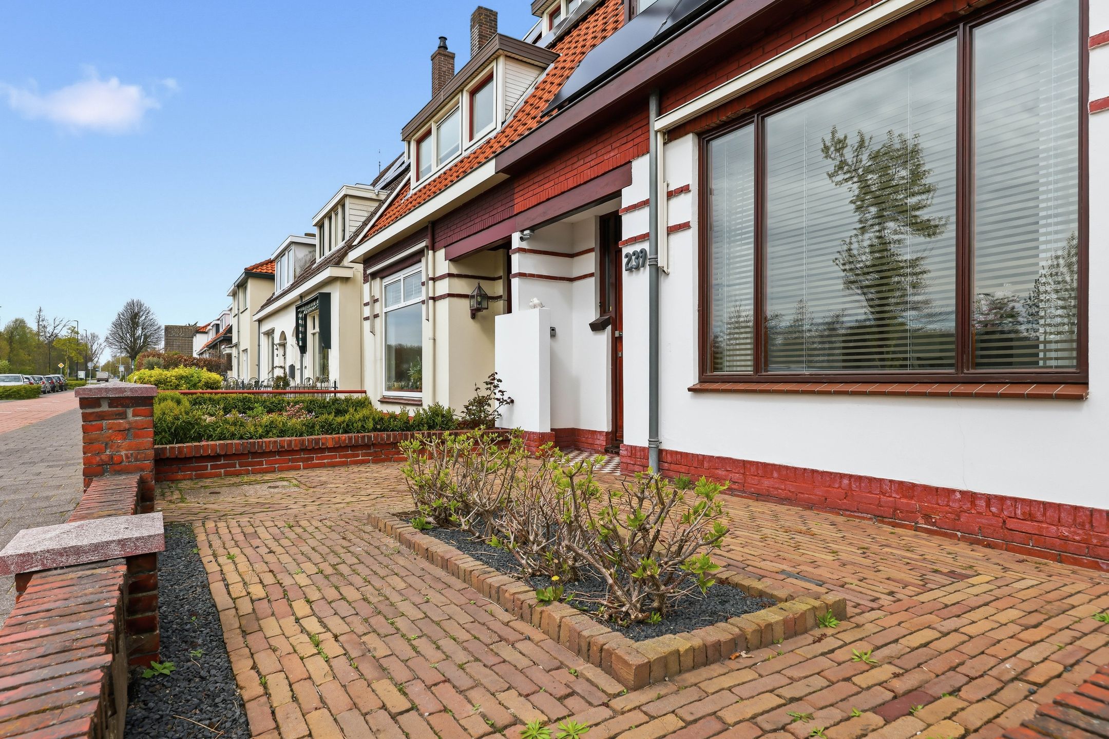 Foto 3 van Zeestraat 239