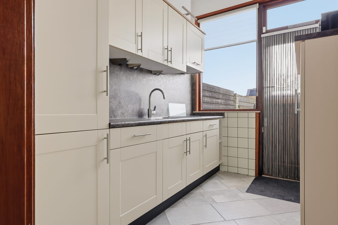 Foto 11 van Zeestraat 239