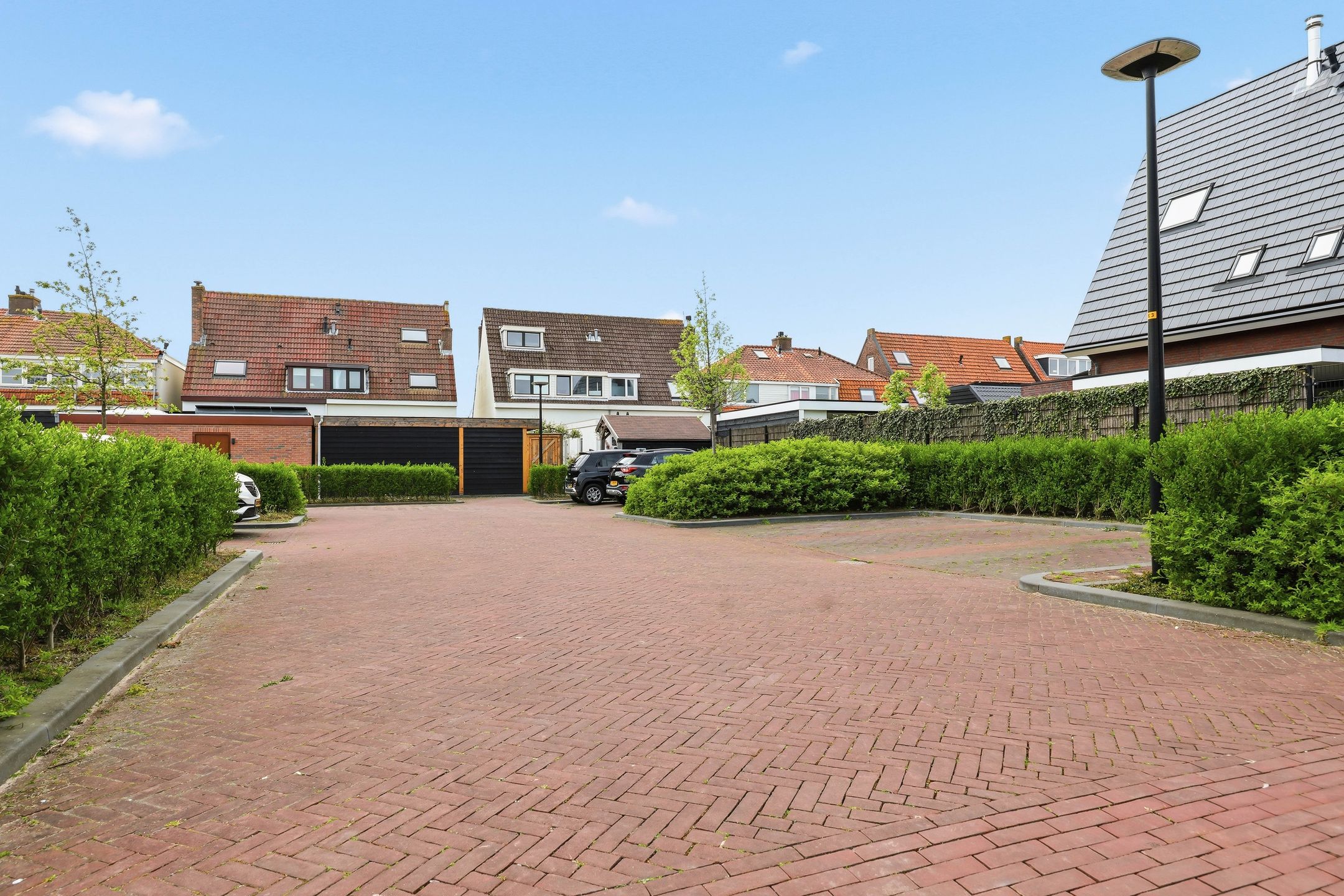 Foto 33 van Zeestraat 239