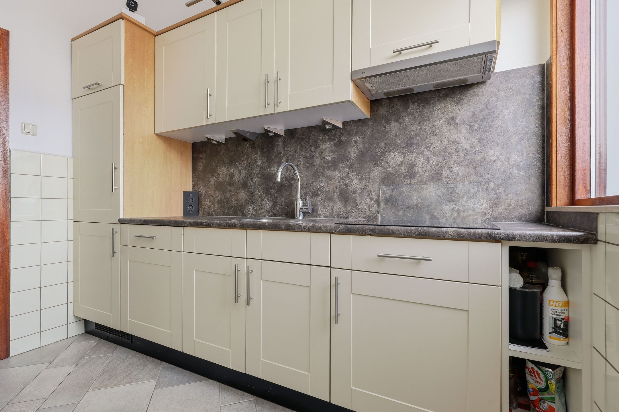 Foto 12 van Zeestraat 239