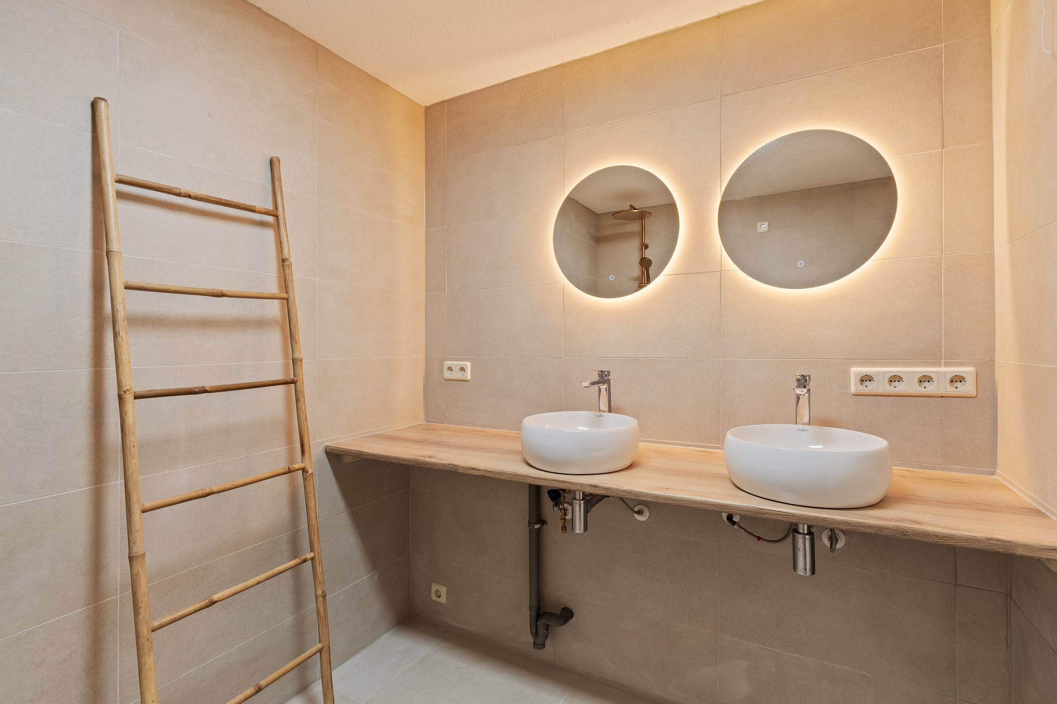 Foto 18 van Damsterdiep 9