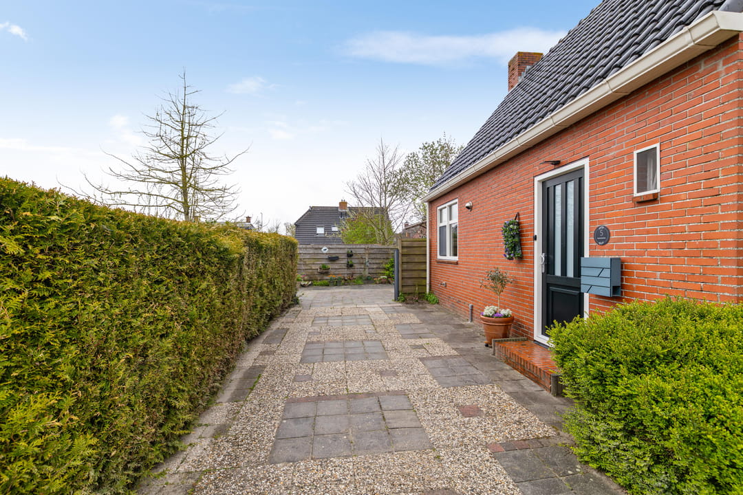 Foto 7 van Schoolstraat 5