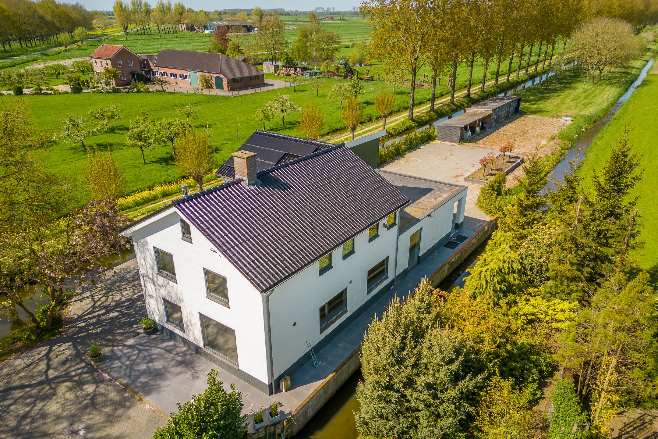 Photo 6 of Driemolensweg 4