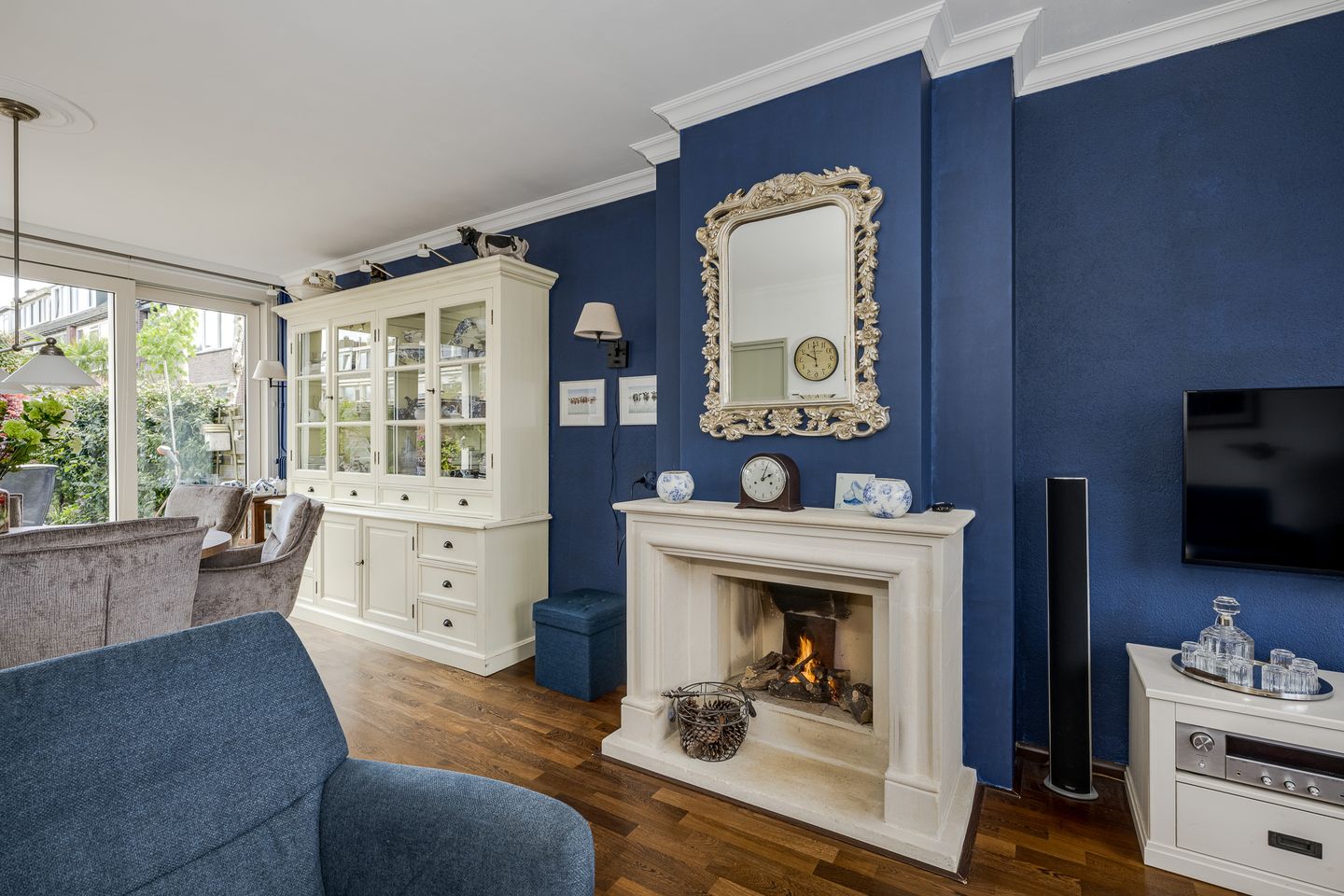 Spacious Five-Room Terraced House with Sunny Garden and Separate Garage in Family-Friendly Neighborhood — 14