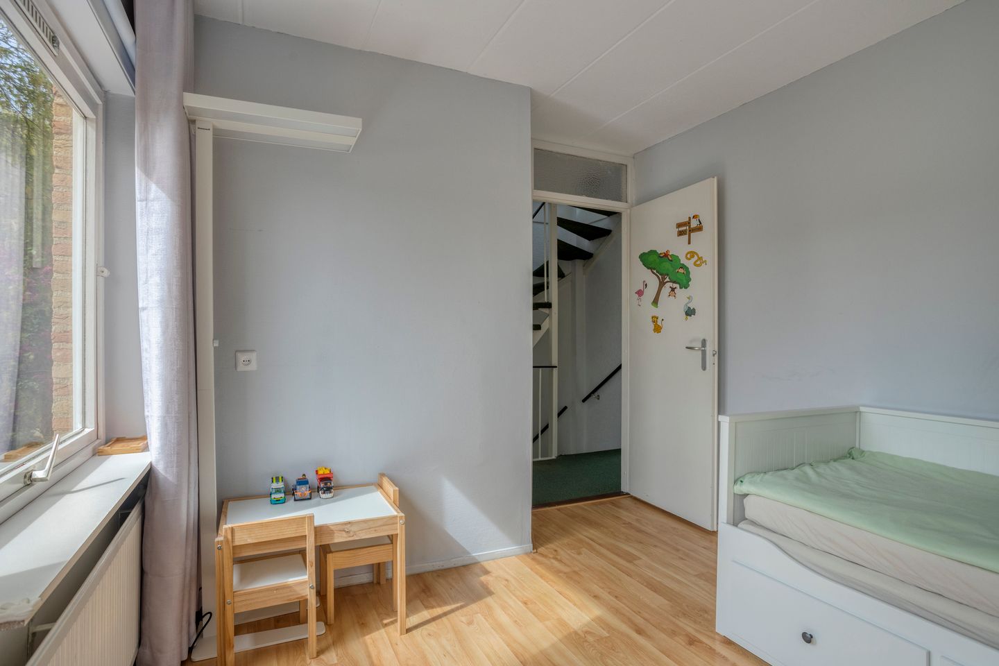 Spacious corner home with four bedrooms in family-friendly Rijnsburg neighborhood — 20