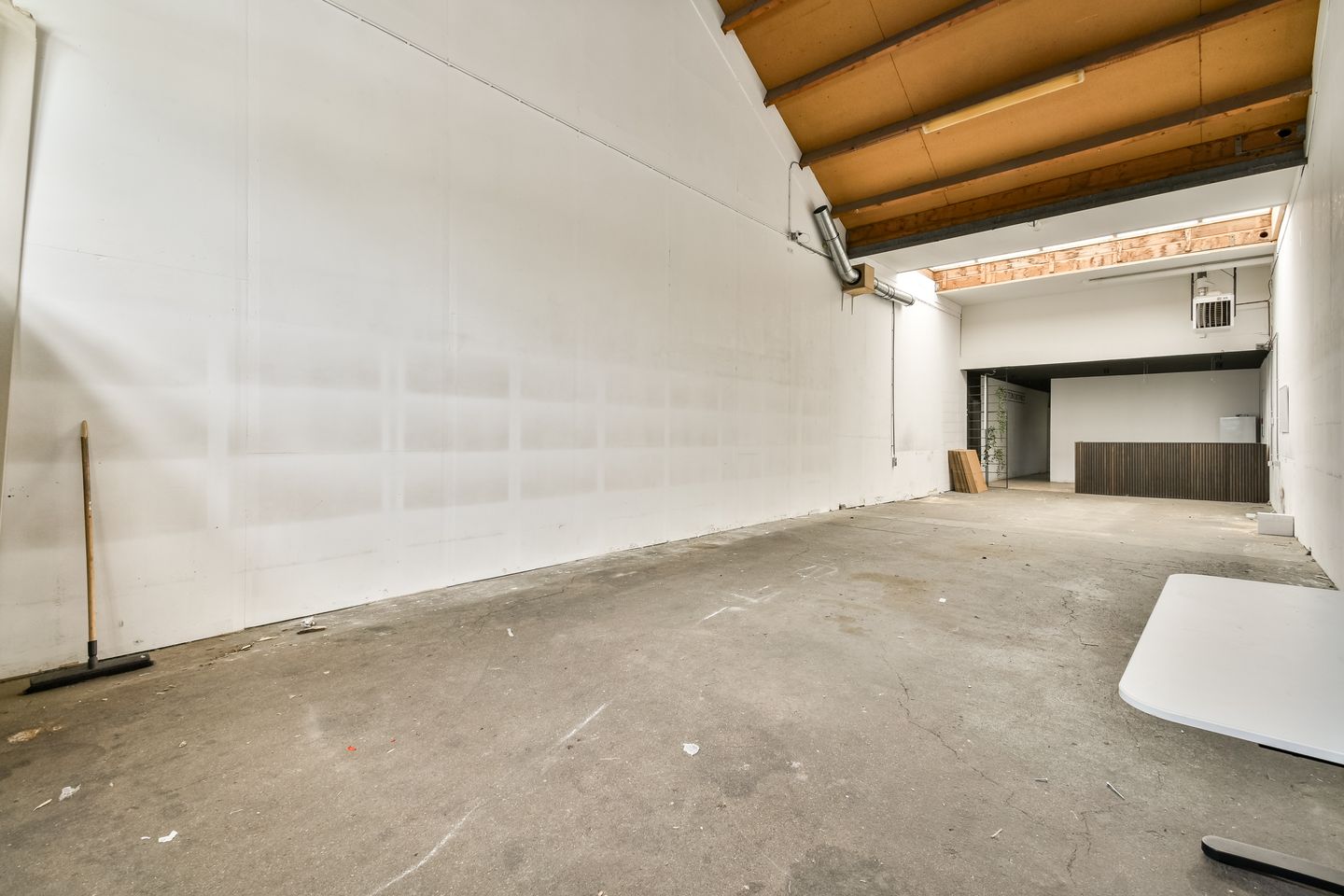 View photo 3 of Zuideinde 74-A