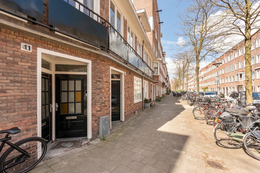 Foto 23 van Van Spilbergenstraat 41-H