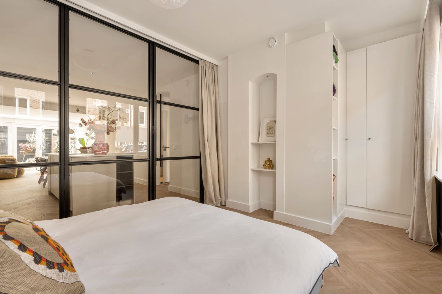 Foto 19 van Van Spilbergenstraat 41-H