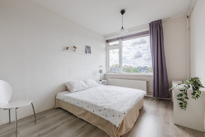 Photo 4 of Van Uvenweg 122-III