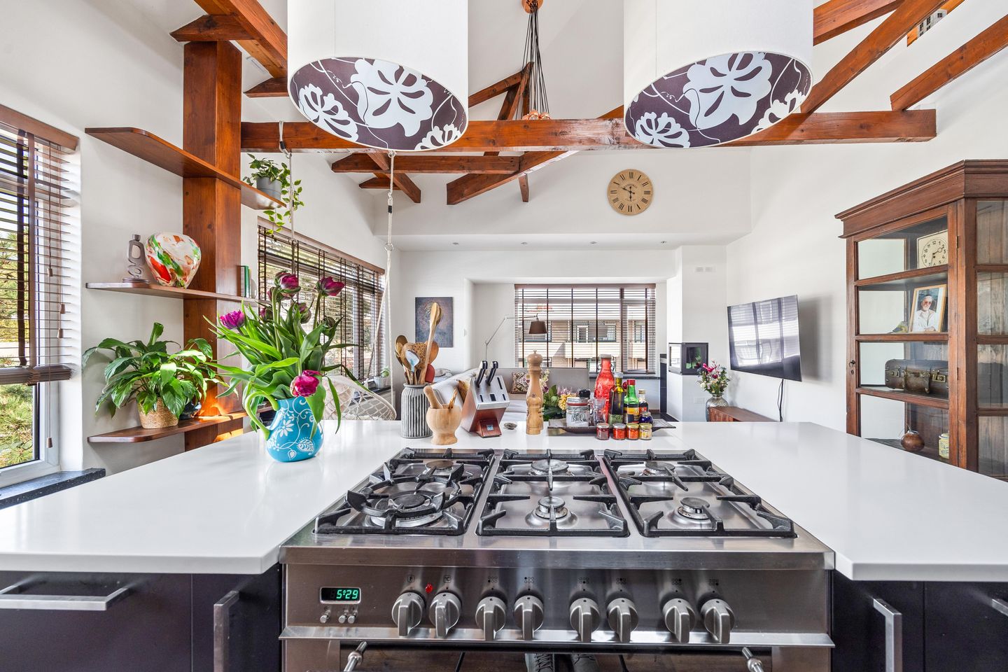 Foto 14 van Van Neckstraat 135