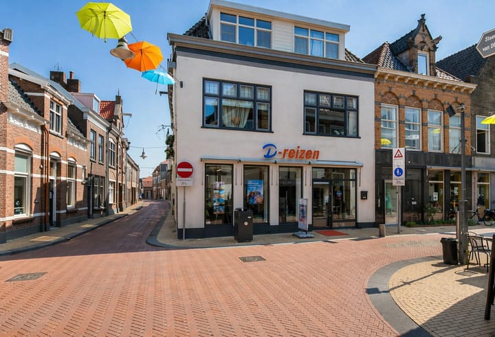 Weemstraat 6-8, Steenwijk