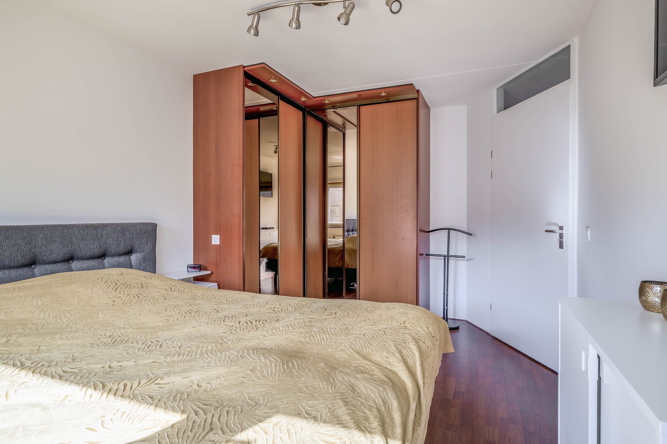 Foto 27 van Jonkvrouw van Naaldwijklaan 20