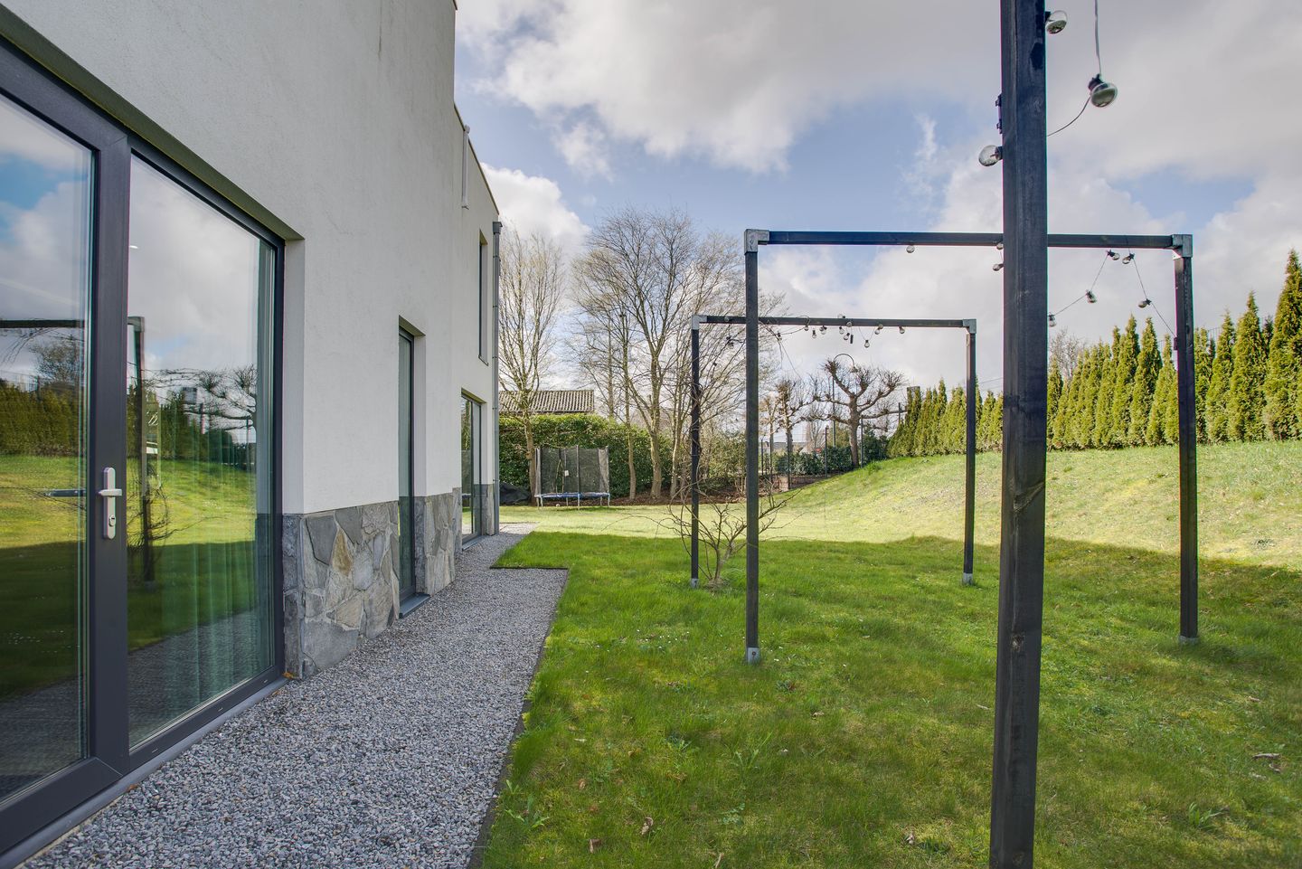 Foto 50 van Maasdamstraat 22-B