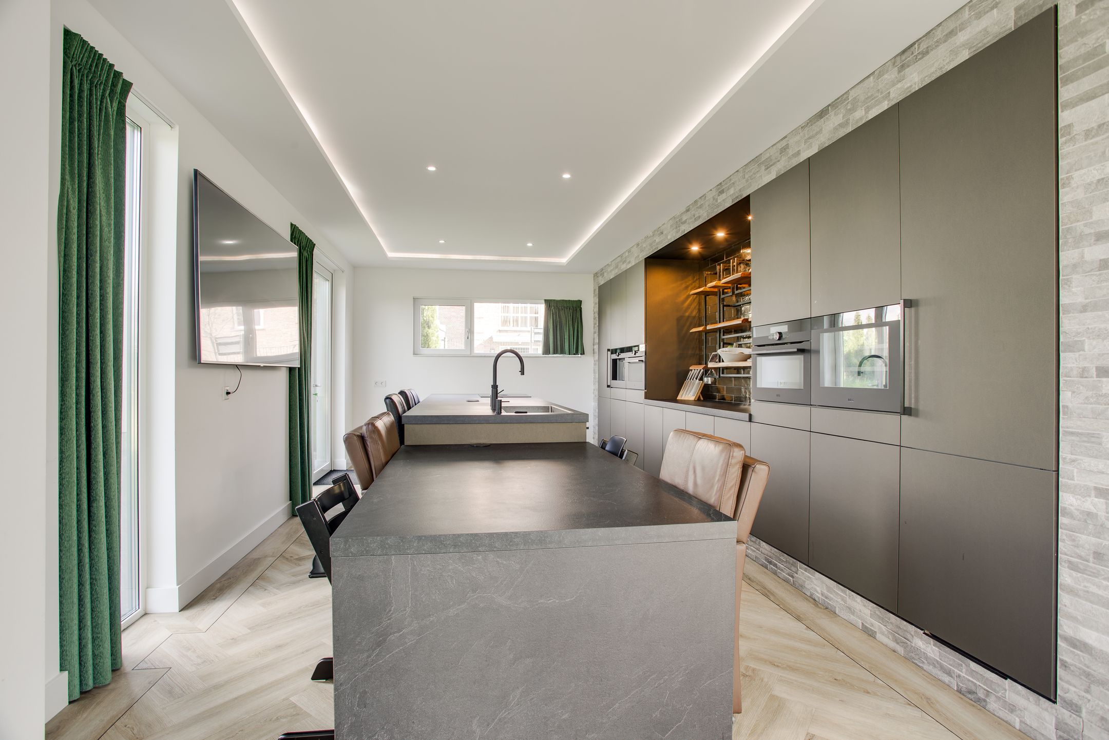 Foto 21 van Maasdamstraat 22-B