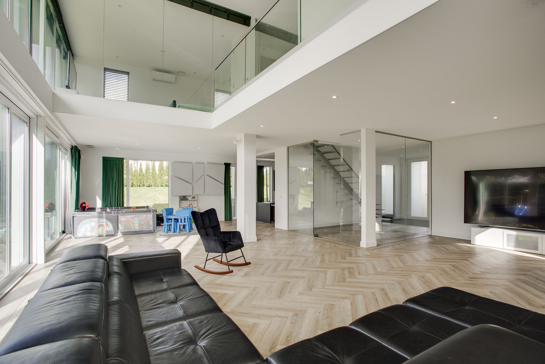 Foto 15 van Maasdamstraat 22-B