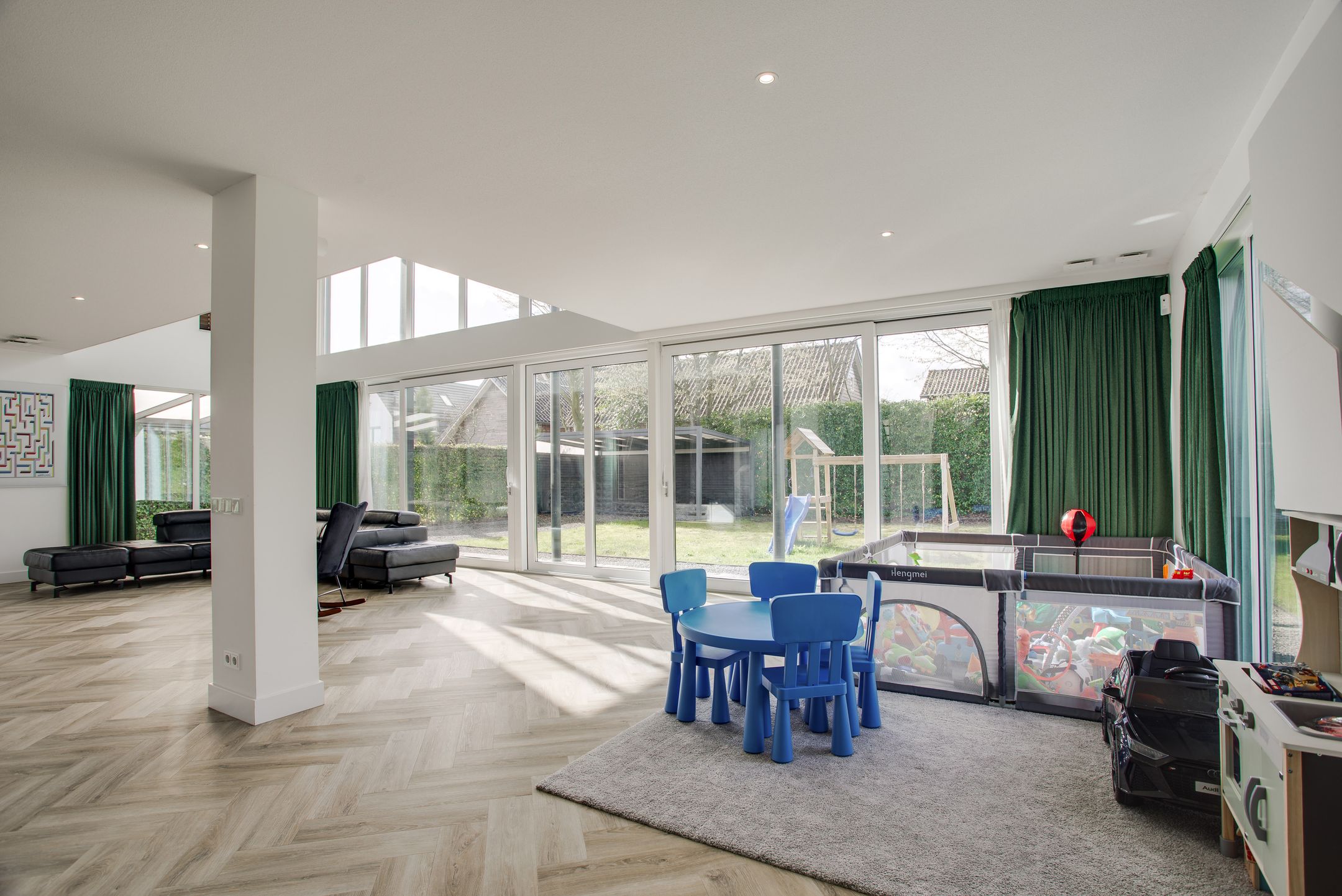 Foto 18 van Maasdamstraat 22-B