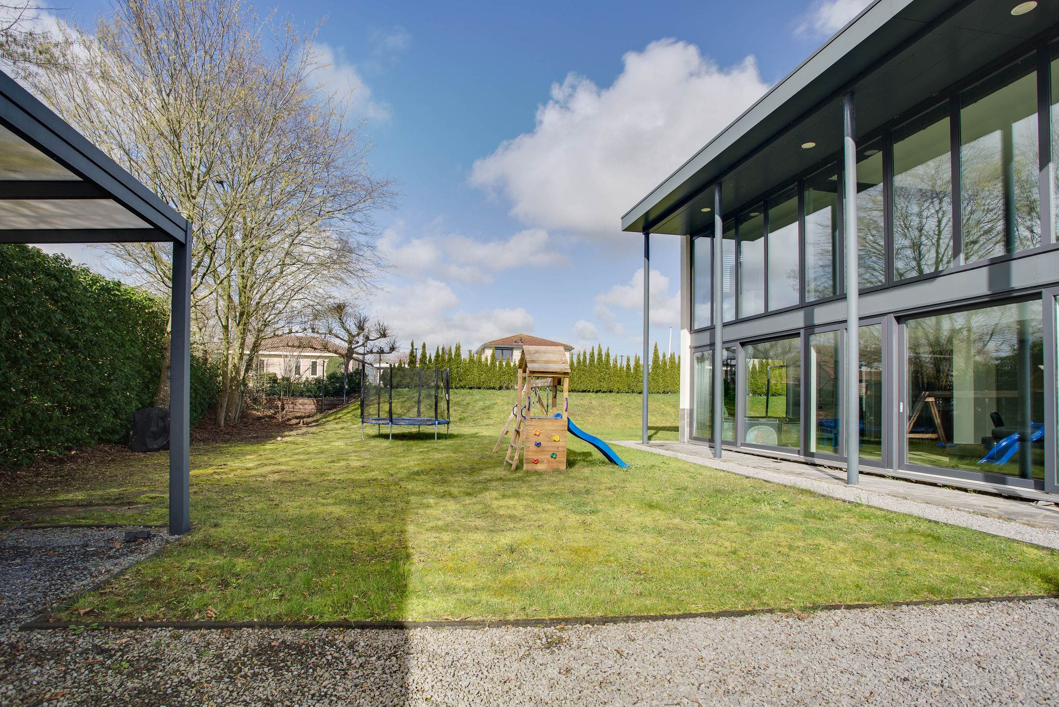 Foto 57 van Maasdamstraat 22-B