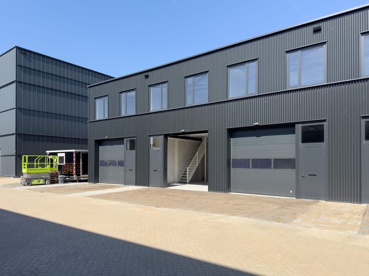 Steur 15, Waddinxveen