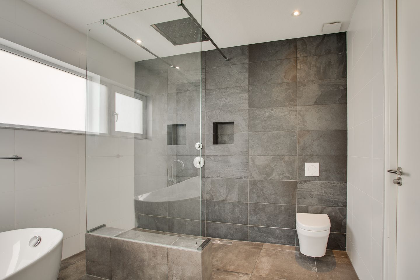 Foto 35 van Maasdamstraat 22-B